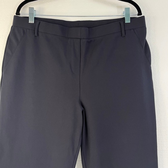 Quince Ultra-Stretch Ponte Bootcut Womens Pants 34x30 Black Athleisure Office - Picture 4 of 10